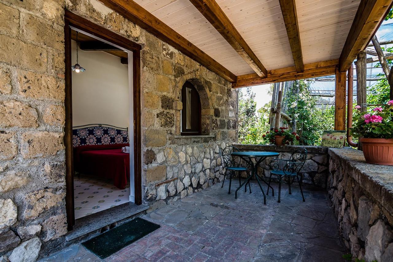 Agriturismo Il Giardino Di Vigliano Масса-Лубренсе Экстерьер фото